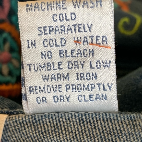 BLEU BAYOU EMBROIDERED DENIM JACKET  WOMEN’S SIZE S/M - Picture 12 of 12